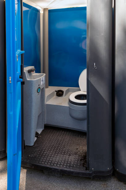 Best Portable restroom trailer rental  in Sperry, OK